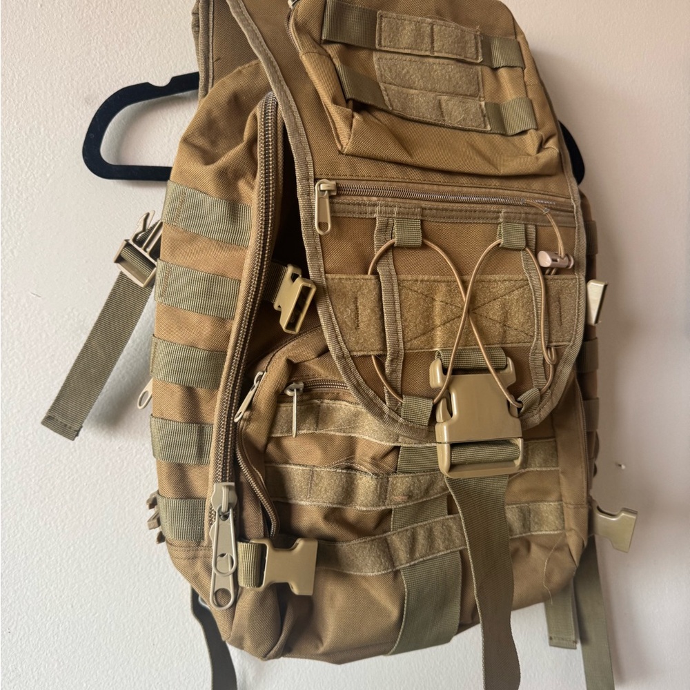 HVII Tactical Backpack in Tan and Olive